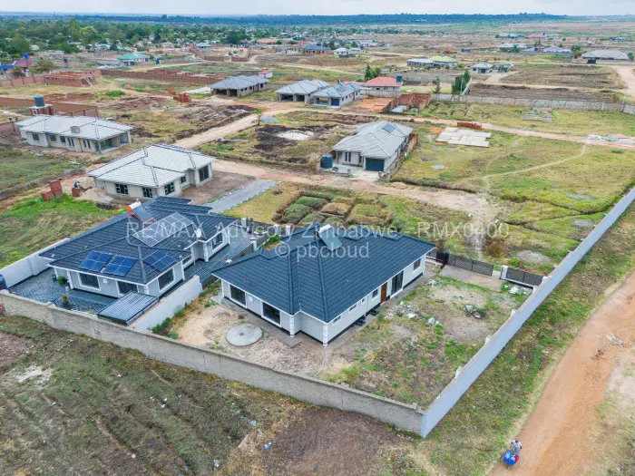 Townhouse/Cluster for Sale in Hatfield, Harare