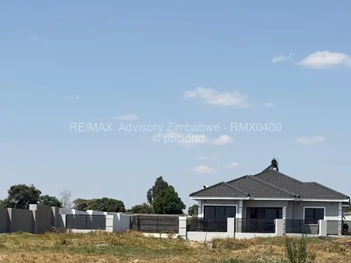 Townhouse/Cluster for Sale in Hatfield, Harare