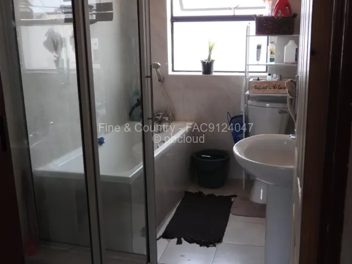 4 Bedroom House for Sale in Haydon Park, Mazowe