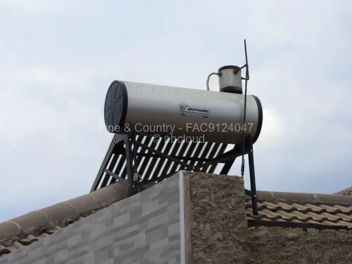 4 Bedroom House for Sale in Haydon Park, Mazowe