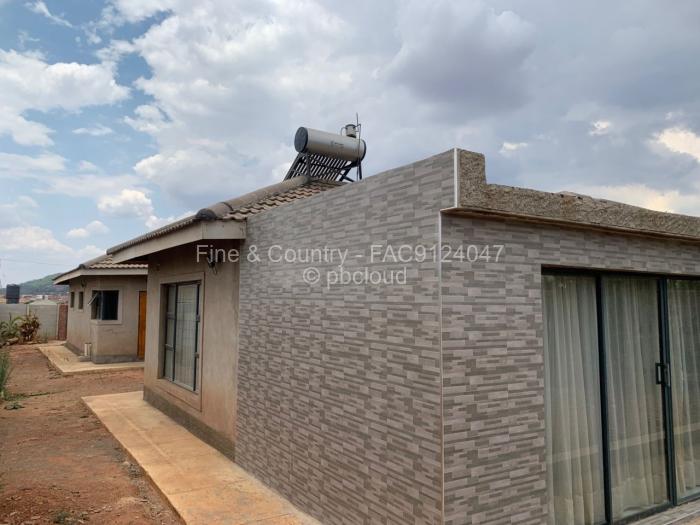 4 Bedroom House for Sale in Haydon Park, Mazowe