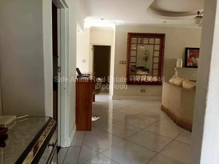 5 Bedroom House for Sale in Alexandra Park, Harare