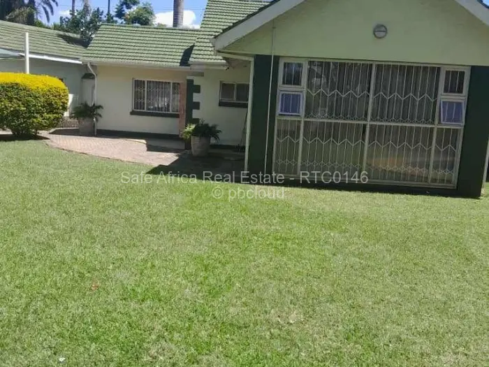 5 Bedroom House for Sale in Alexandra Park, Harare