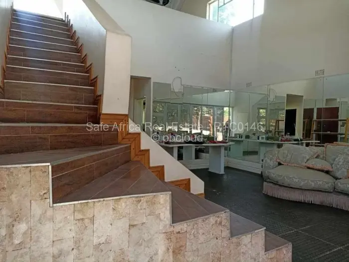 5 Bedroom House for Sale in Alexandra Park, Harare