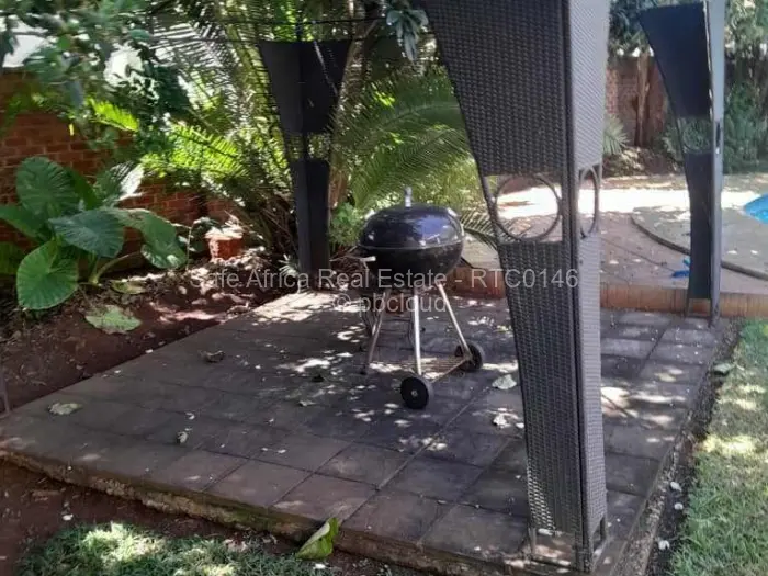 5 Bedroom House for Sale in Alexandra Park, Harare