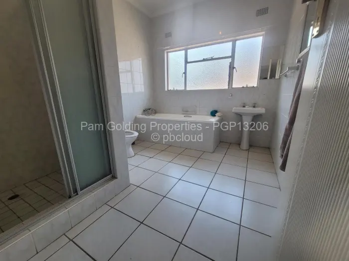 3 Bedroom Cottage/Garden Flat to Rent in Greendale, Harare