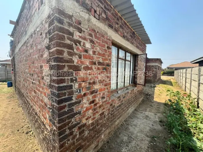 4 Bedroom House for Sale in Madokero Estates, Harare