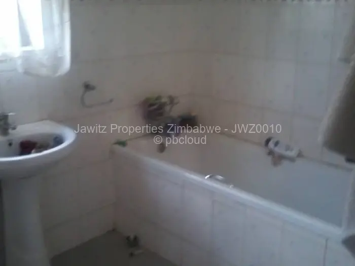 3 Bedroom House for Sale in Kambanji, Harare