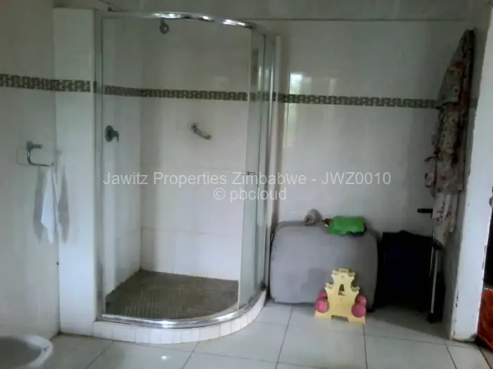 3 Bedroom House for Sale in Kambanji, Harare