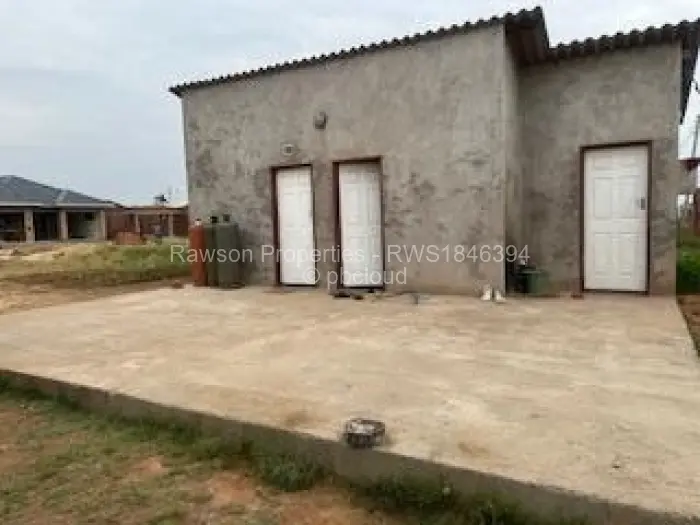 1 Bedroom House for Sale in Budiriro, Harare