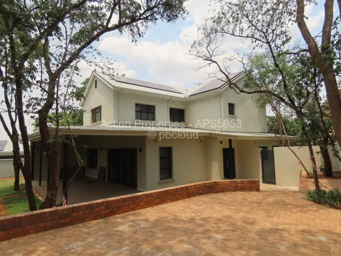 Townhouse/Cluster to Rent in Chisipite, Harare