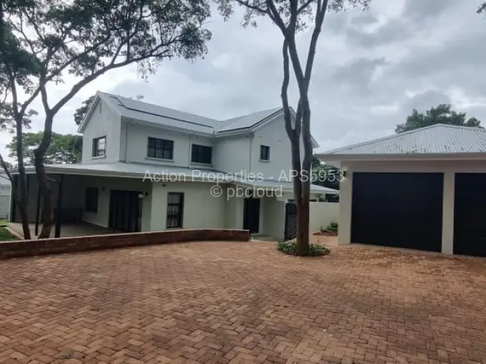 Townhouse/Cluster to Rent in Chisipite, Harare