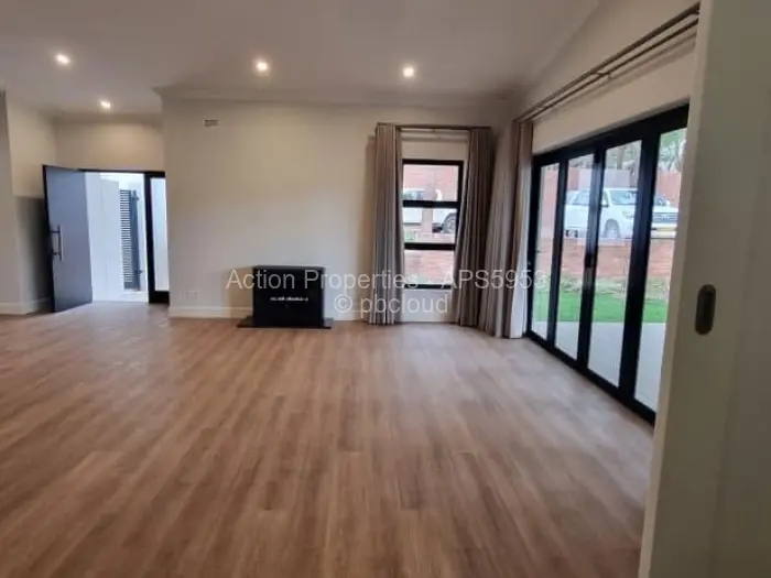 Townhouse/Cluster to Rent in Chisipite, Harare