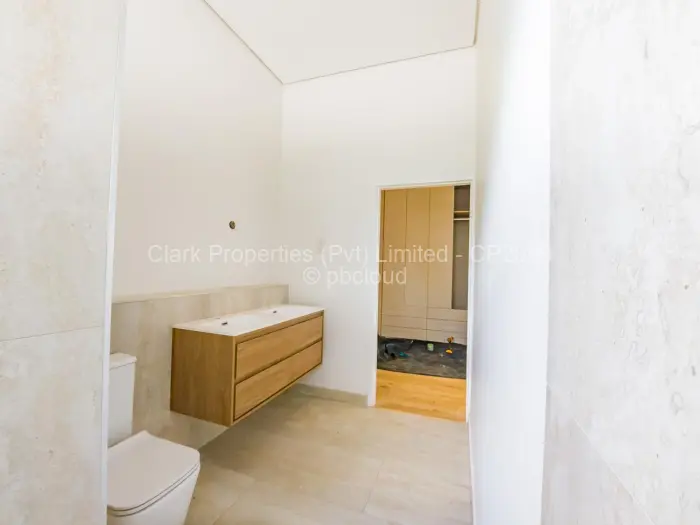 Townhouse/Cluster for Sale in Borrowdale Brooke, Harare