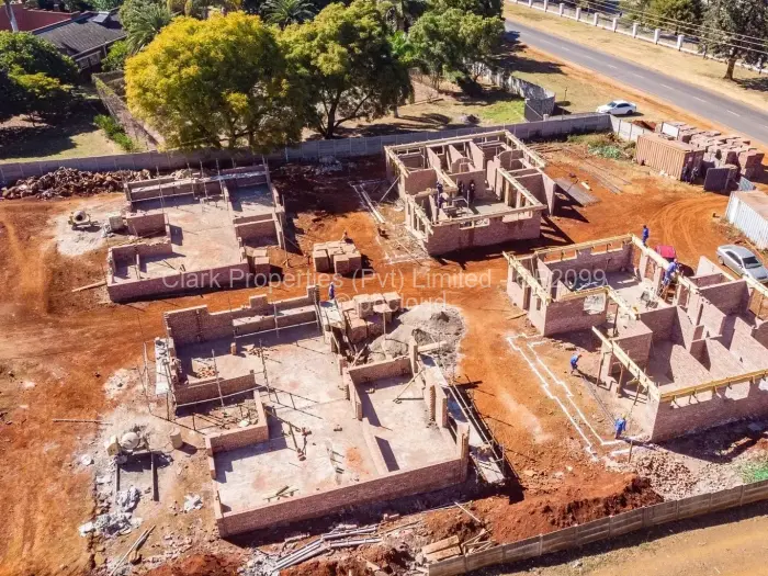 Townhouse/Cluster for Sale in Borrowdale Brooke, Harare