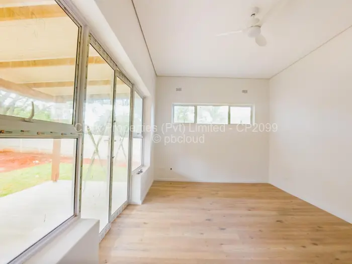 Townhouse/Cluster for Sale in Borrowdale Brooke, Harare