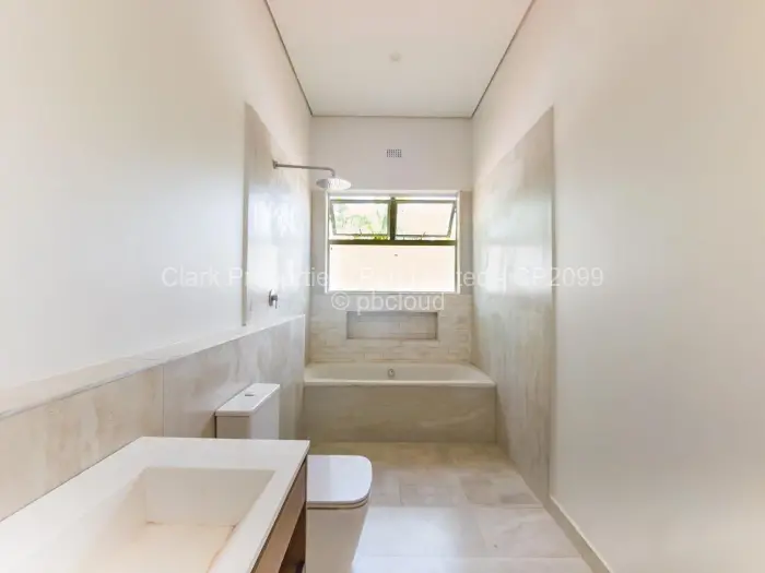 Townhouse/Cluster for Sale in Borrowdale Brooke, Harare