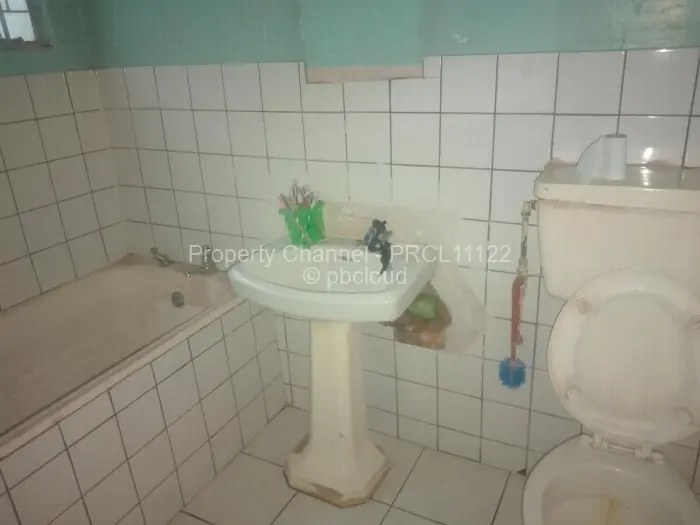 3 Bedroom House for Sale in Dzivarasekwa, Harare