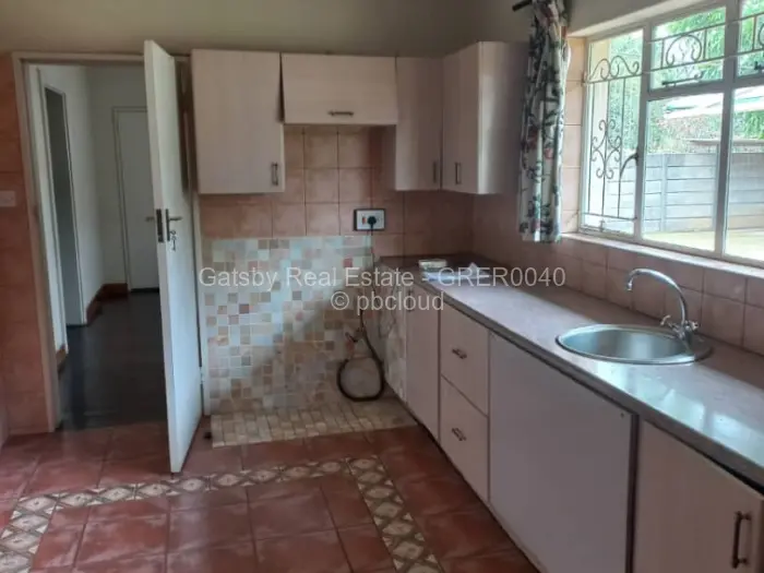 3 Bedroom House to Rent in Alexandra Park