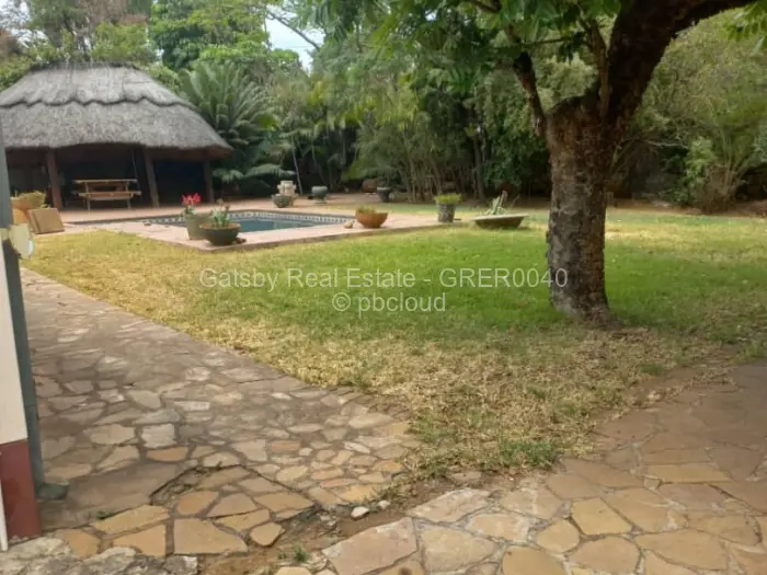 3 Bedroom House to Rent in Alexandra Park