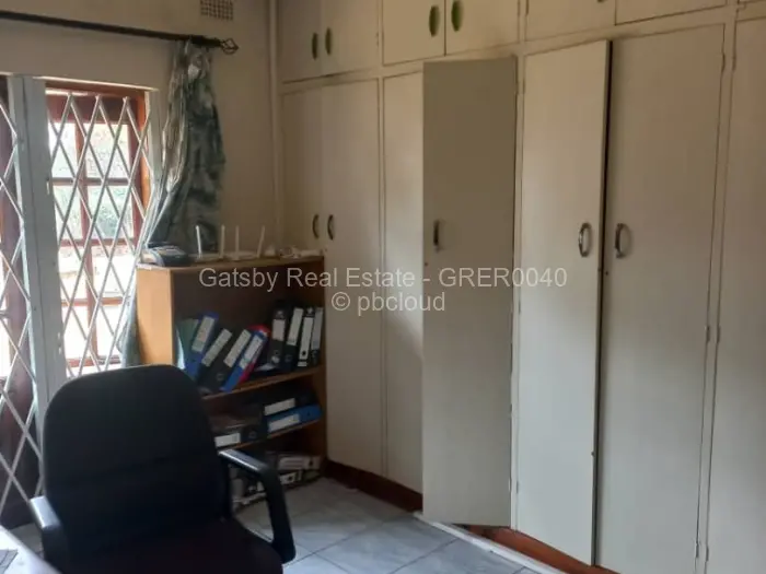 3 Bedroom House to Rent in Alexandra Park