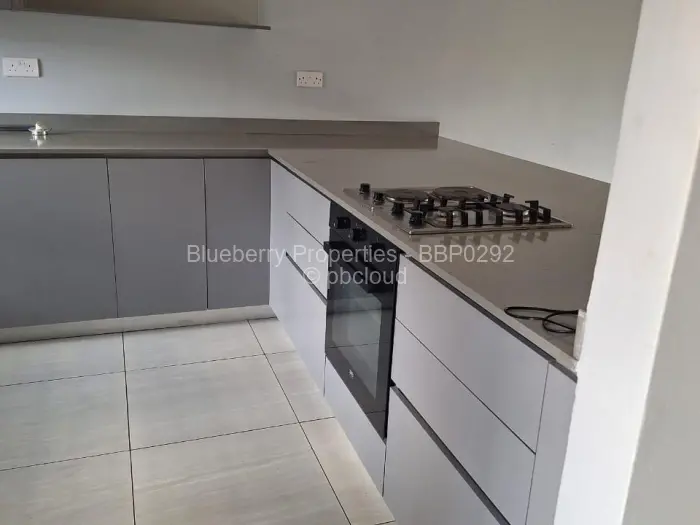 Townhouse/Cluster to Rent in Meyrick Park, Harare