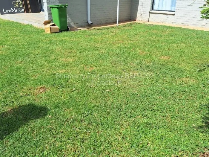 Townhouse/Cluster to Rent in Meyrick Park, Harare