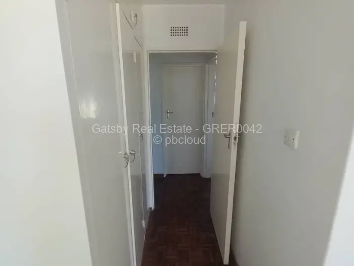 Flat/Apartment to Rent in Avondale
