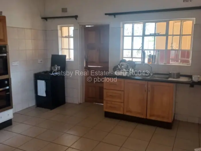 Townhouse/Cluster to Rent in Mount Pleasant