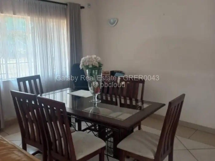 Townhouse/Cluster to Rent in Mount Pleasant