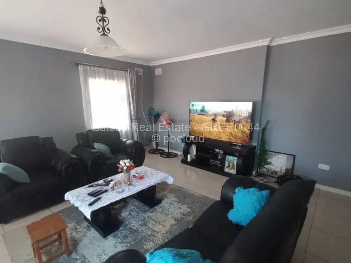 3 Bedroom House to Rent in Madokero Estates, Harare