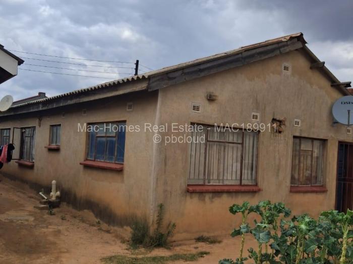 3 Bedroom House for Sale in Damofalls, Damofalls