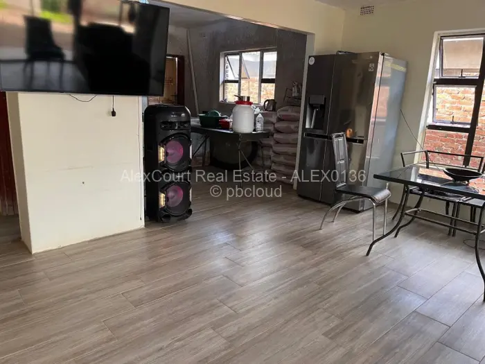 4 Bedroom House for Sale in Madokero Estates, Harare