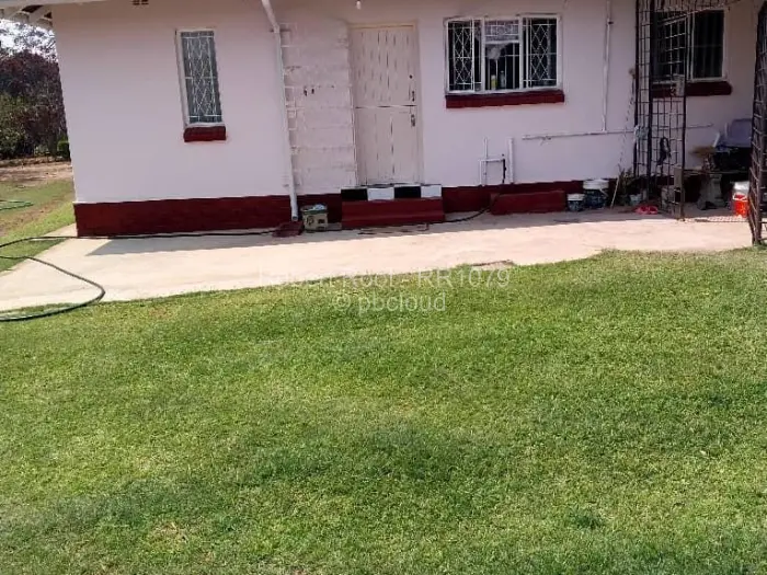 3 Bedroom House to Rent in Waterfalls