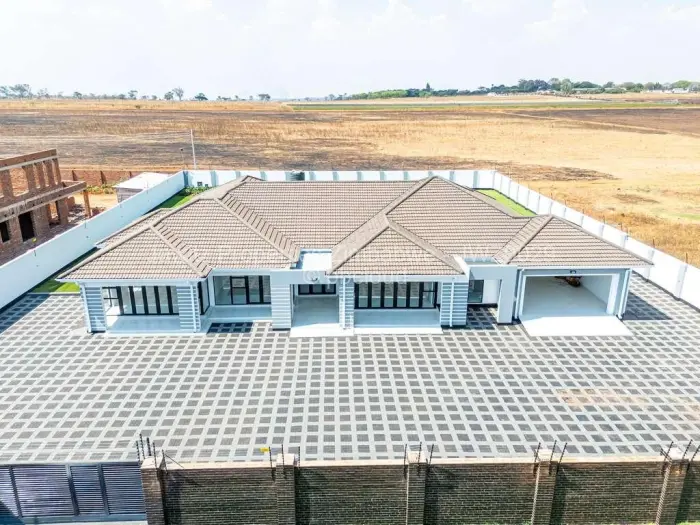 7 Bedroom House for Sale in Mount Pleasant Heights, Harare