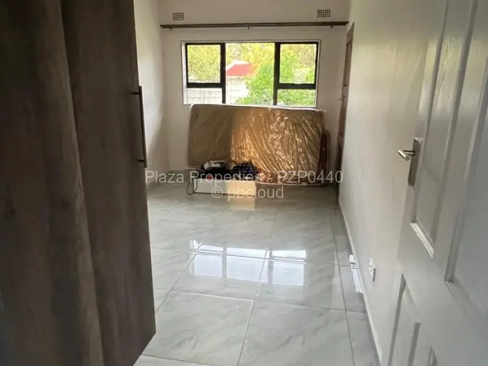 5 Bedroom House for Sale in Windsor Park, Ruwa