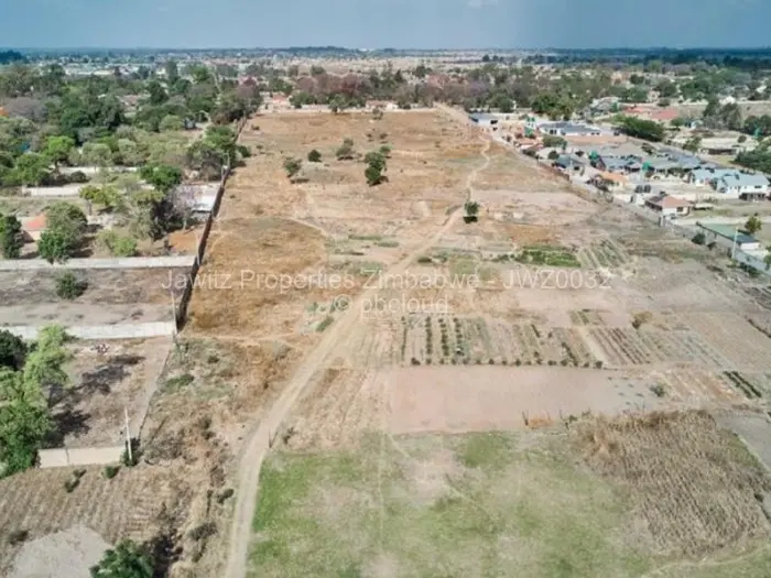 Commercial Stand for Sale in Waterfalls, Harare