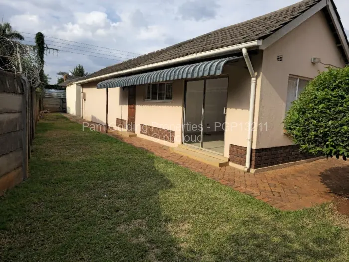 2 Bedroom Cottage/Garden Flat to Rent in Belvedere