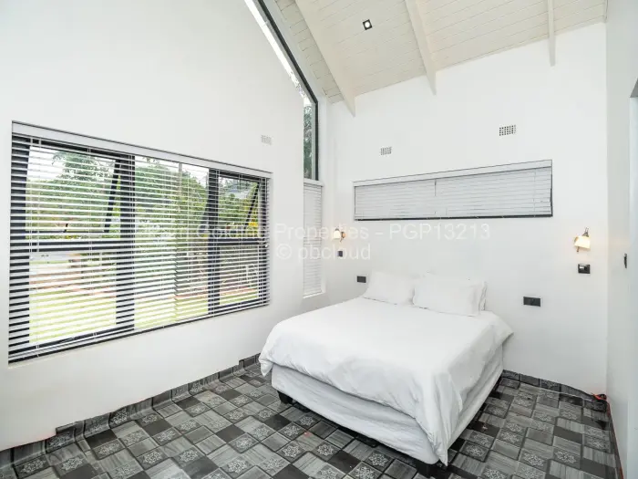 Townhouse/Cluster for Sale in Borrowdale Brooke, Harare