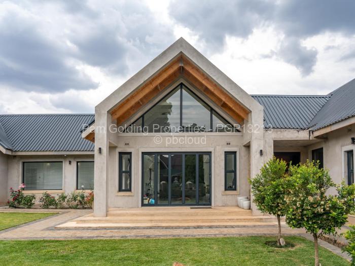 Townhouse/Cluster for Sale in Borrowdale Brooke, Harare