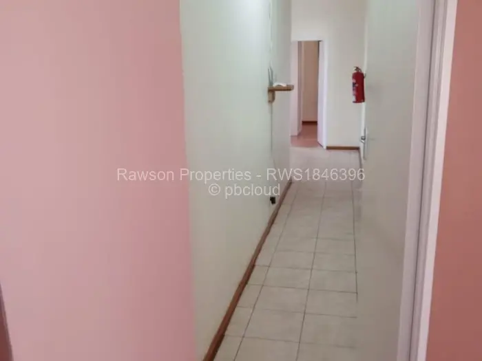 5 Bedroom House for Sale in Chinhoyi, Chinhoyi