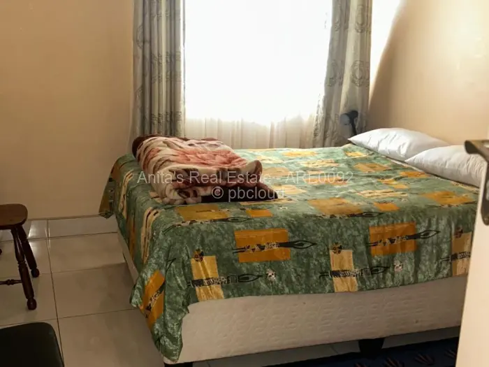 4 Bedroom House for Sale in Kumalo, Bulawayo