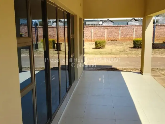 Townhouse/Cluster to Rent in Rolf Valley, Harare