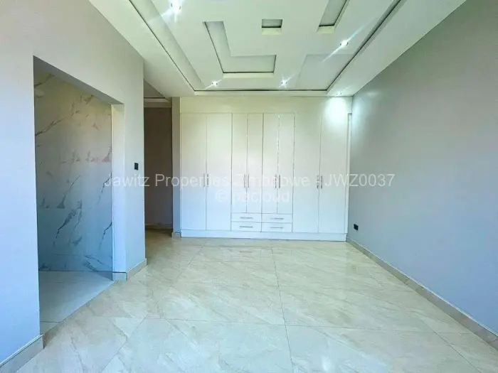 5 Bedroom House for Sale in Mount Pleasant Heights, Harare