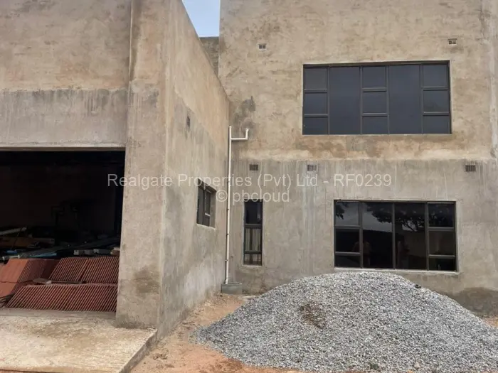 5 Bedroom House for Sale in Burnside, Bulawayo