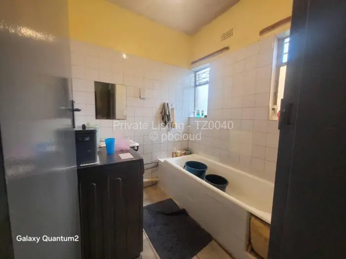 Flat/Apartment for Sale in Waterfalls, Harare