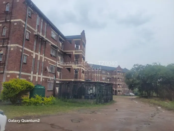 Flat/Apartment for Sale in Waterfalls, Harare