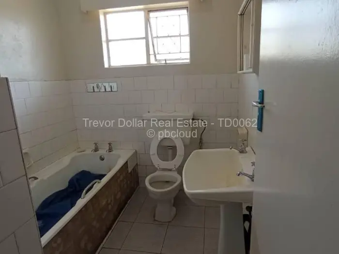 3 Bedroom House for Sale in Windsor Park, Gweru