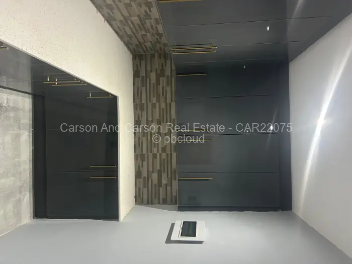 5 Bedroom House for Sale in Mount Pleasant Heights, Harare