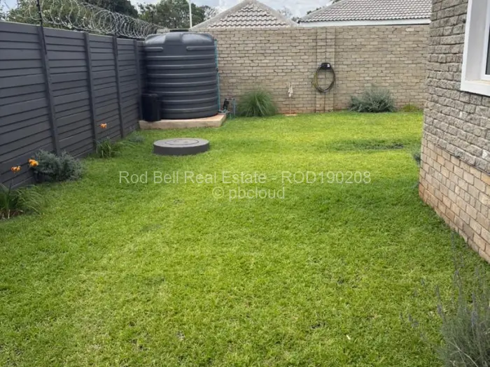 Townhouse/Cluster to Rent in Greendale, Harare